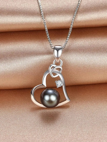 Noir Pearl Heart Necklace